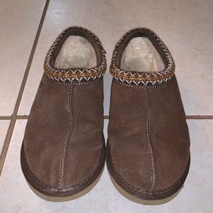 Ugg Tasman slippers
